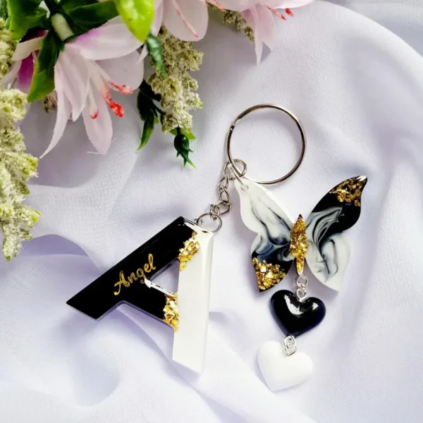 Custom Handmade Resin Keychain with Name – Aesthetic Gift